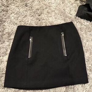 Black Zipper Detail Skirt